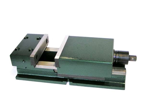 Presný strojný zverák KRM 243136/200/80